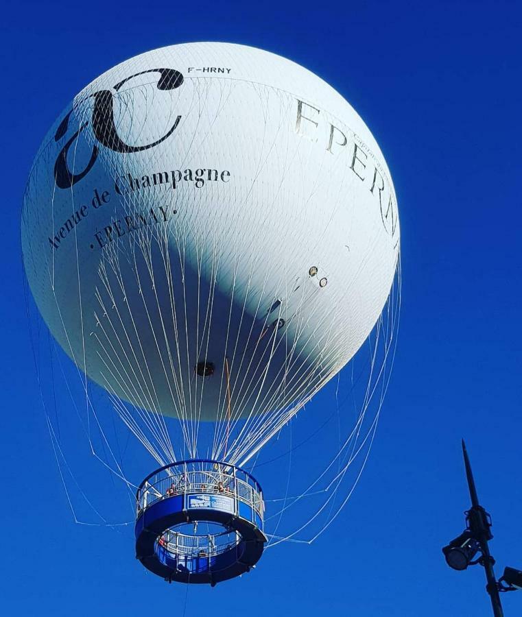 Premium Le Figaro 1 *