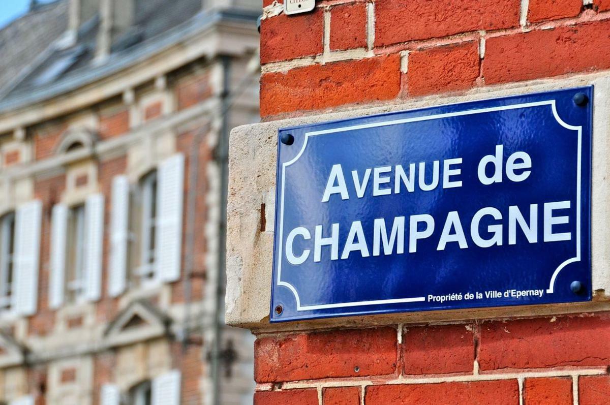 Premium Le Figaro 1 Apartment