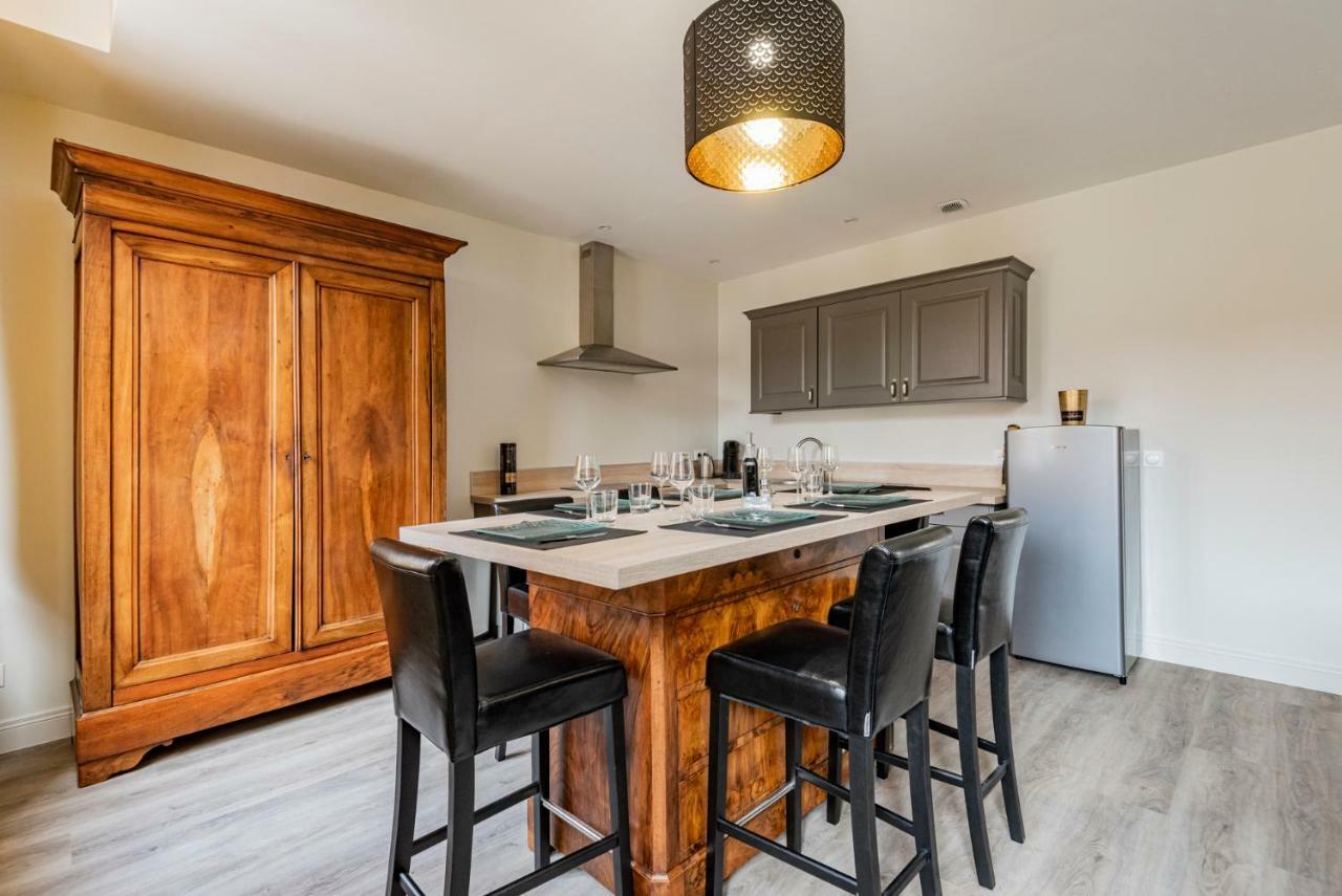 Premium Le Figaro 1 Apartment